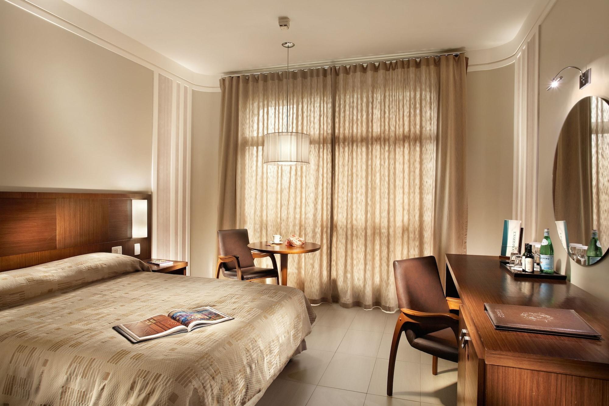 Parque Balneario Hotel Santos By Castelo Itaipava Ngoại thất bức ảnh A room at the hotel