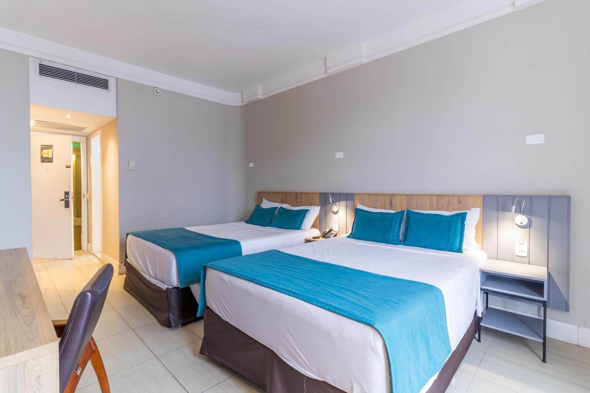 Parque Balneario Hotel Santos By Castelo Itaipava Phòng bức ảnh A room at the hotel