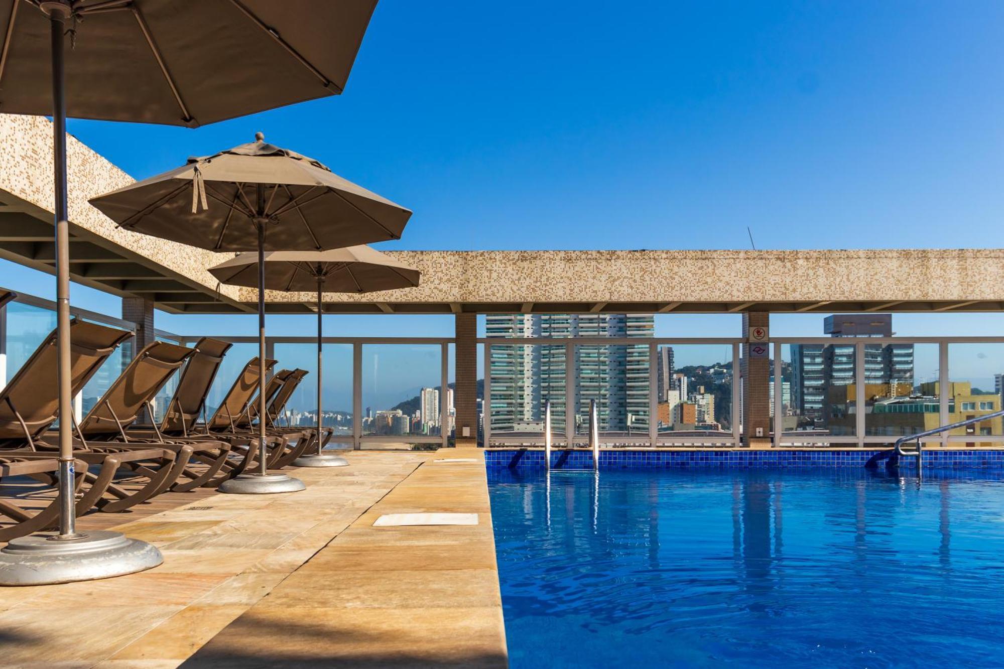 Parque Balneario Hotel Santos By Castelo Itaipava Ngoại thất bức ảnh Rooftop pool