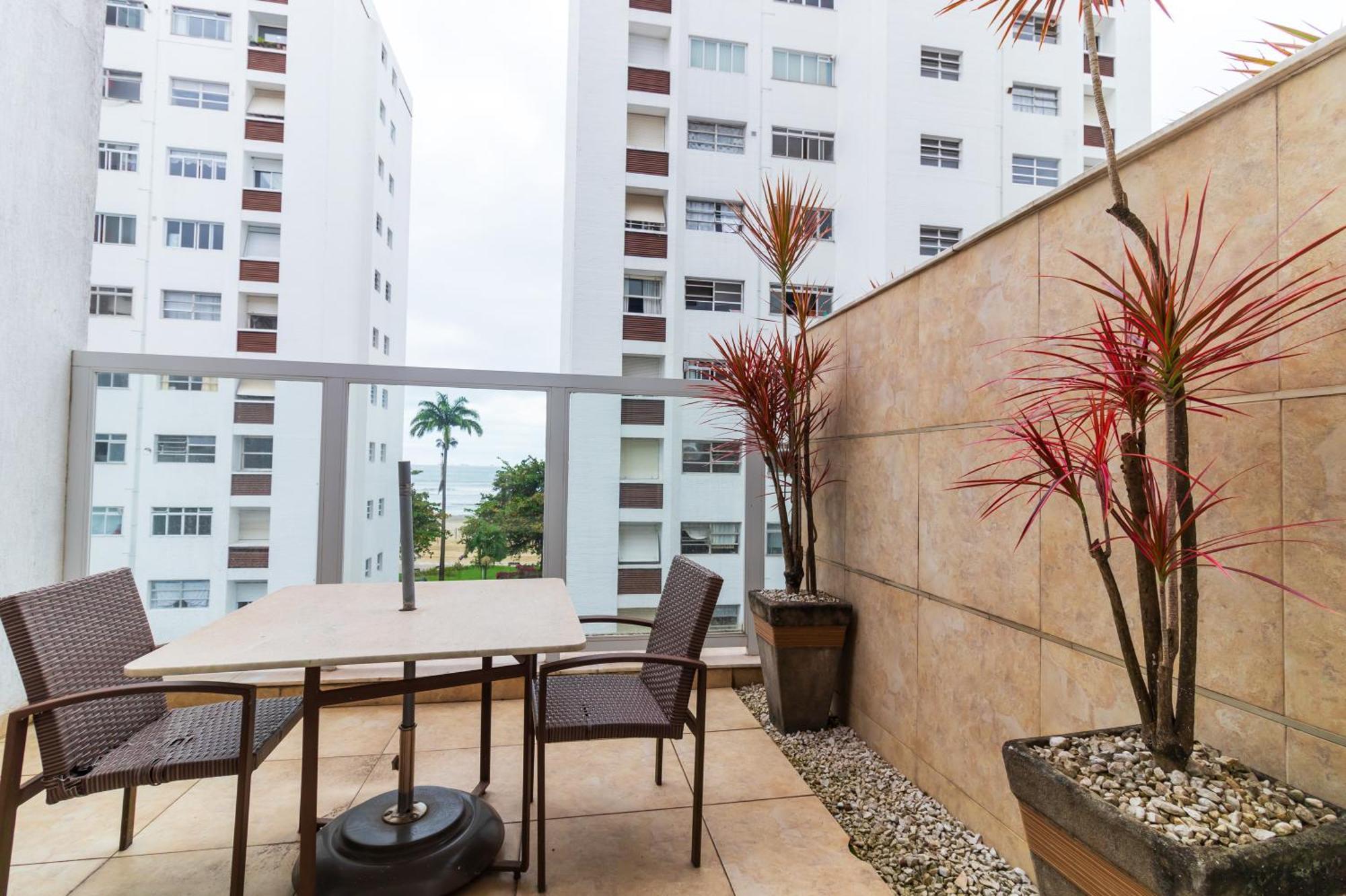 Parque Balneario Hotel Santos By Castelo Itaipava Ngoại thất bức ảnh The courtyard at the hotel