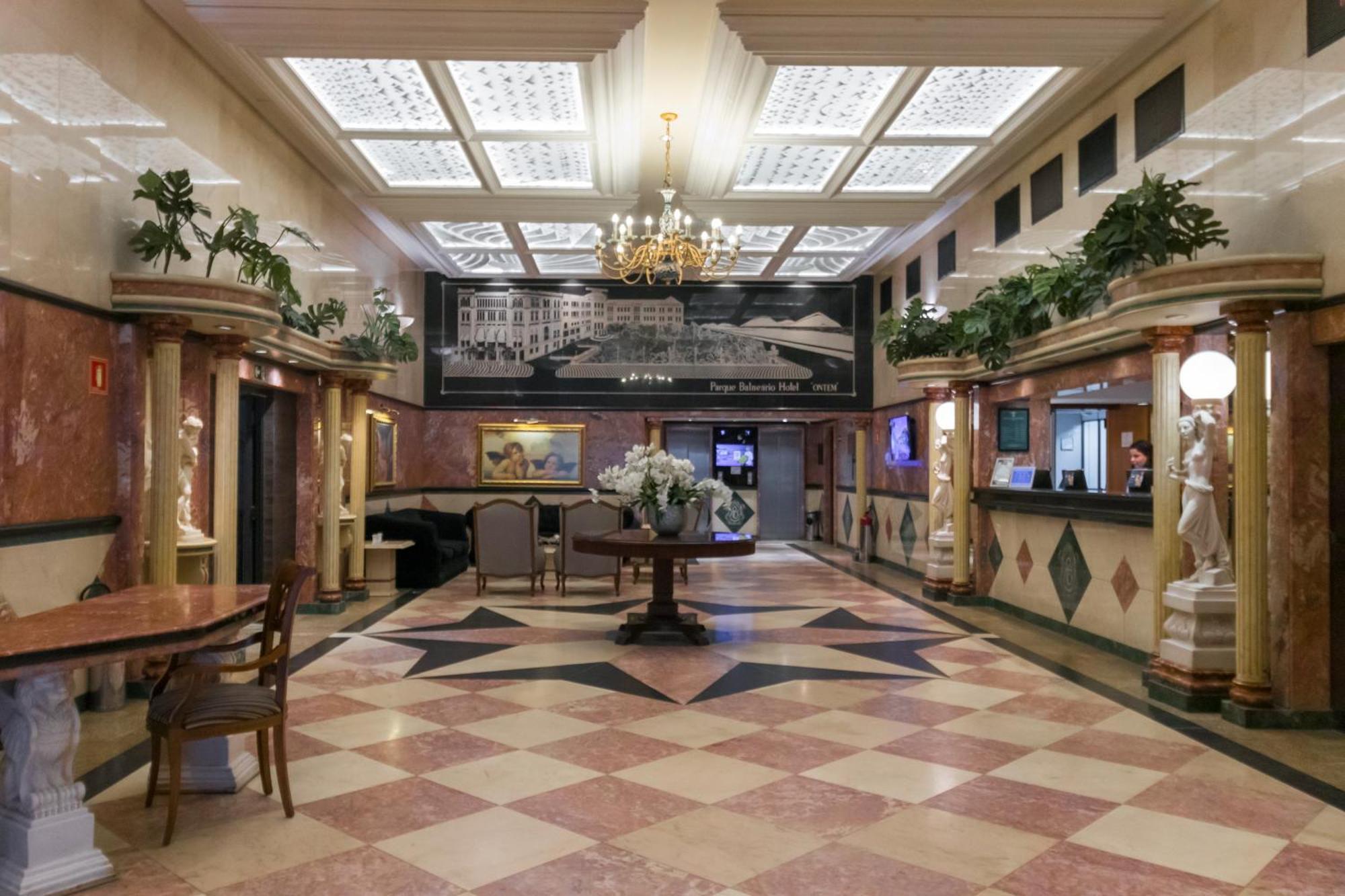Parque Balneario Hotel Santos By Castelo Itaipava Ngoại thất bức ảnh Lobby
